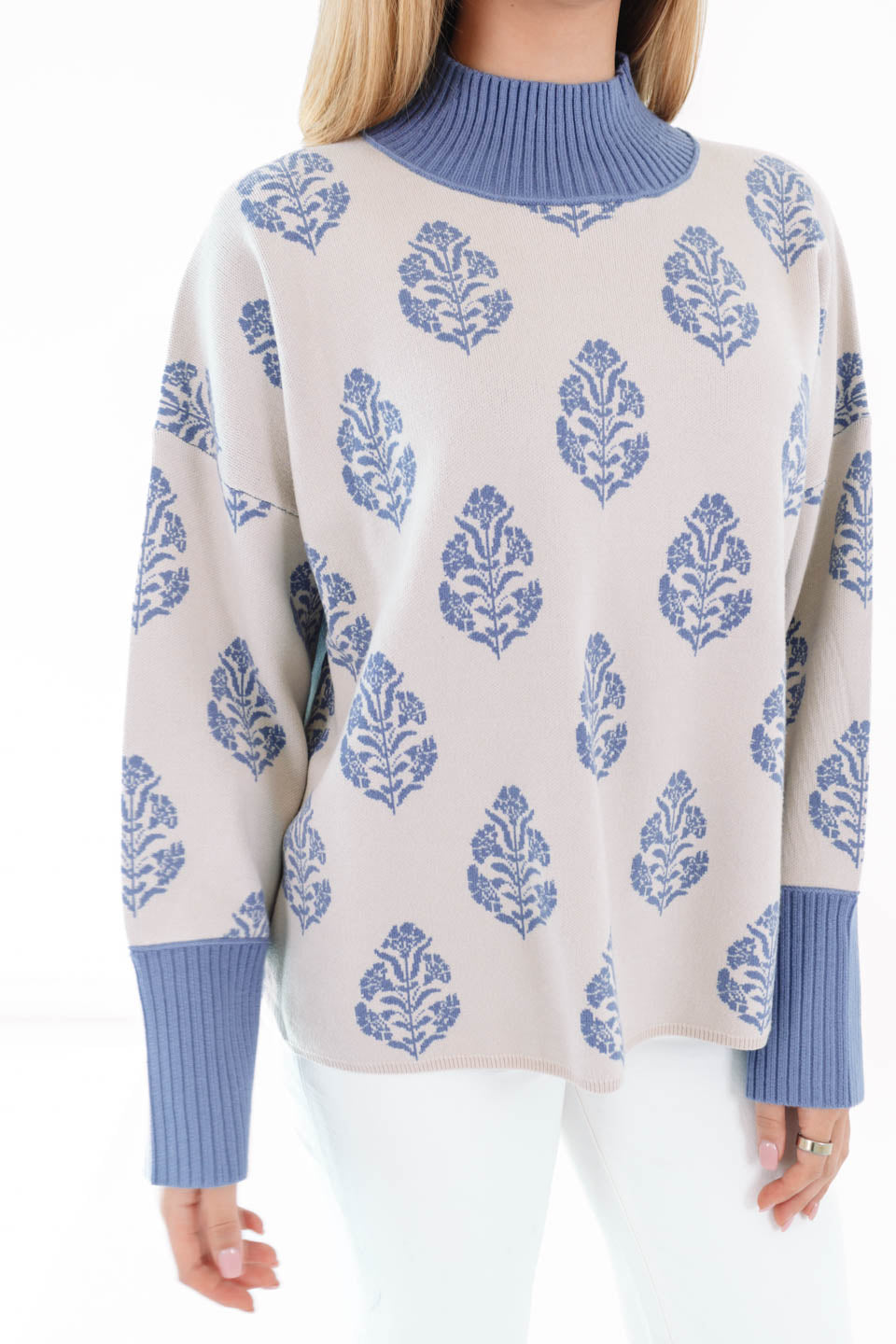 Around The Fire Sweater - Ecru - Image 7